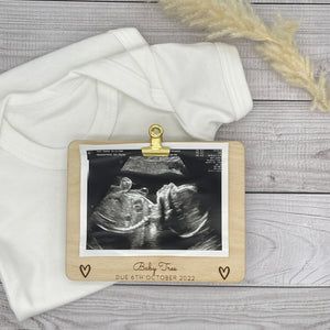 Wooden baby scan picture holder